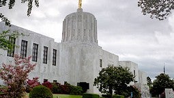 oregon State Capitol building